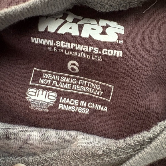 Star Wars Baby Yoda Pajama Set size 6 kids - Picture 2 of 2